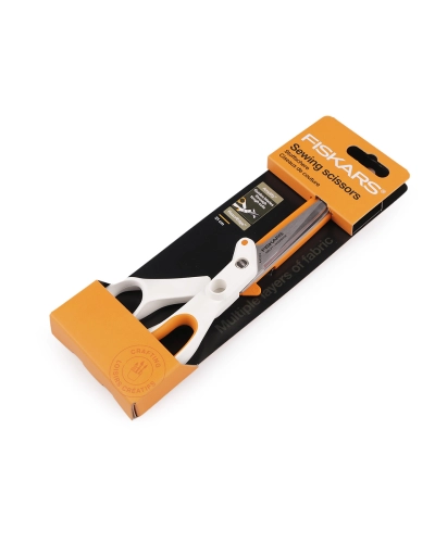 Szabóolló Fiskars vastagabb anyagra hossza 21 cm - 1 db. | Mimib