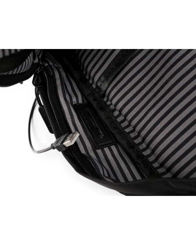 Cestovný batoh s USB portom 32x45 cm - 1 ks | Mimib