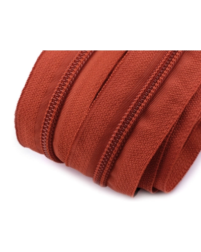 Spirálcipzár No 5 folyóméter POL tipusú futóhoz | Mimib